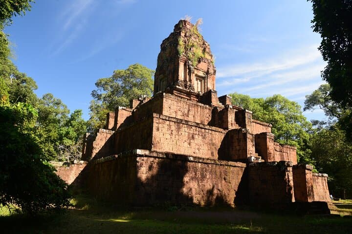 Full-Day Private Angkor Wat Tour — Early-Access Temples & Expert Guide photo 4