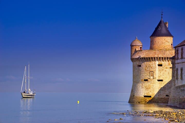 Mont-Saint-Michel Full-Day Tour from Bayeux: Abbey, Ramparts & Tidal Bay photo 2