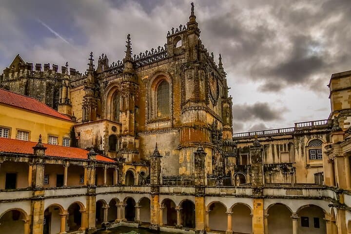 3-Day Private Tour of UNESCO World Heritage Sites Around Lisbon