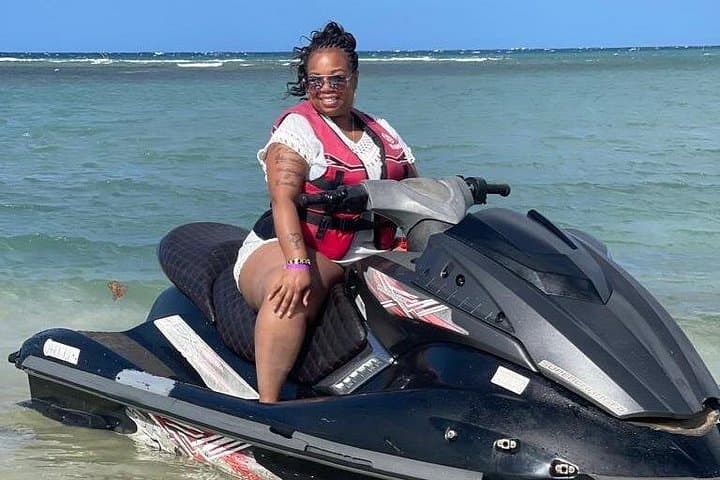 Montego Bay Jet Ski & Margaritaville Day — Blue‑Water Rides and Hip Strip Chill photo 4