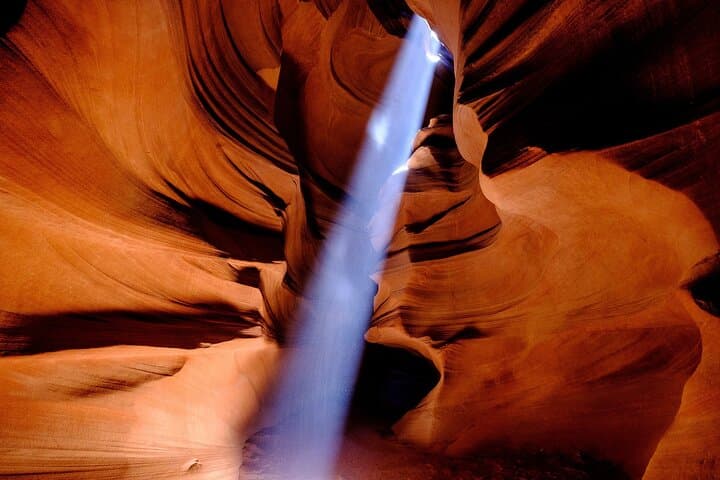 Luxury Private Antelope Canyon X and Horseshoe Bend Tour from Las Vegas to Page photo 2