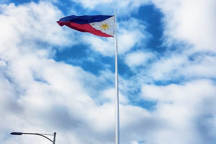 Manila to Tagaytay: A 3-Day Crash Course in Philippine Streets, Seas & Waterfalls photo 3
