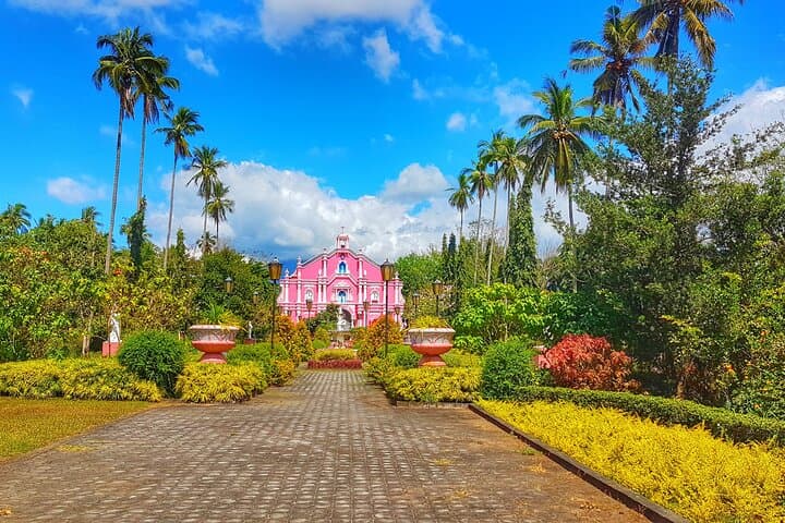 Manila to Tagaytay: A 3-Day Crash Course in Philippine Streets, Seas & Waterfalls photo 4