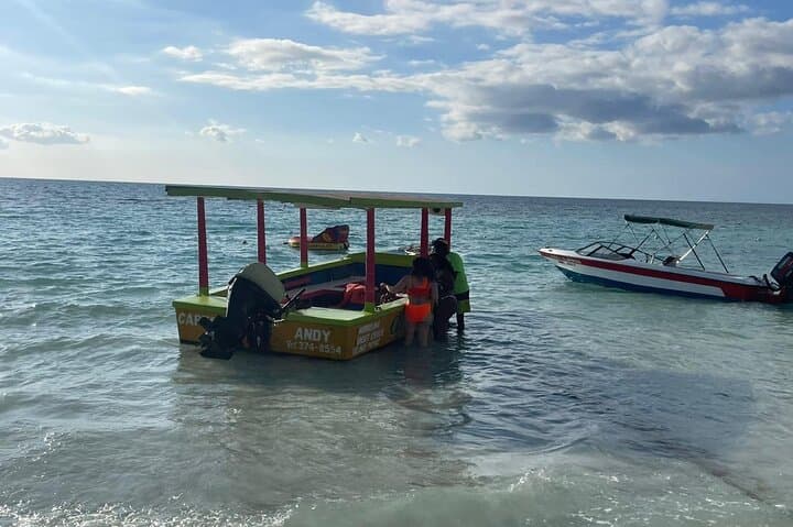 Negril & Rick's Cafe Sunset Tour — Boat Ride, Snorkel and Cliff-Dive Experience photo 5