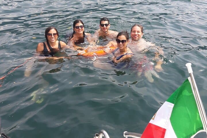 Self-Drive 2-Hour Boat Rental on Lake Como — From Como’s Sant'Agostino Pier photo 6