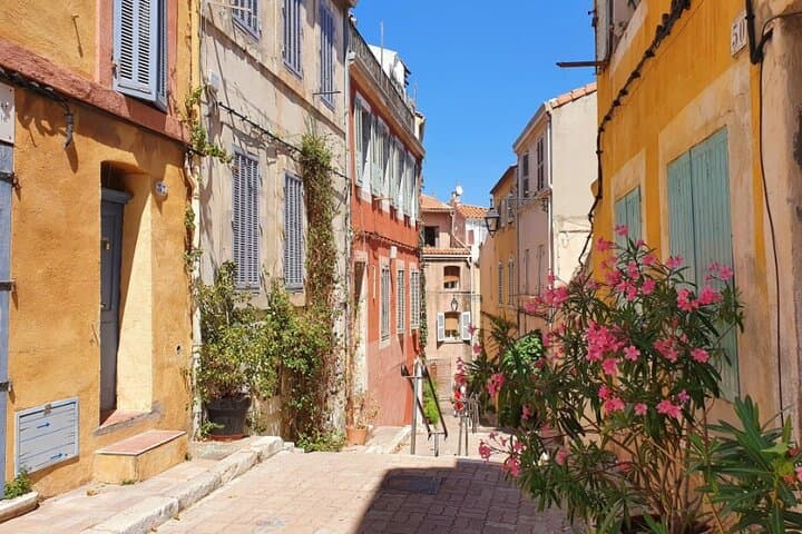 Le Panier Walking Tour: Marseille Old Port & Phocean Origins
