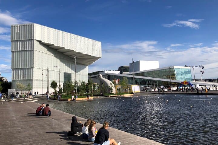 Oslo Discovery Tour: Holmenkollen, Vigeland Park and Fram Museum Day Trip photo 3