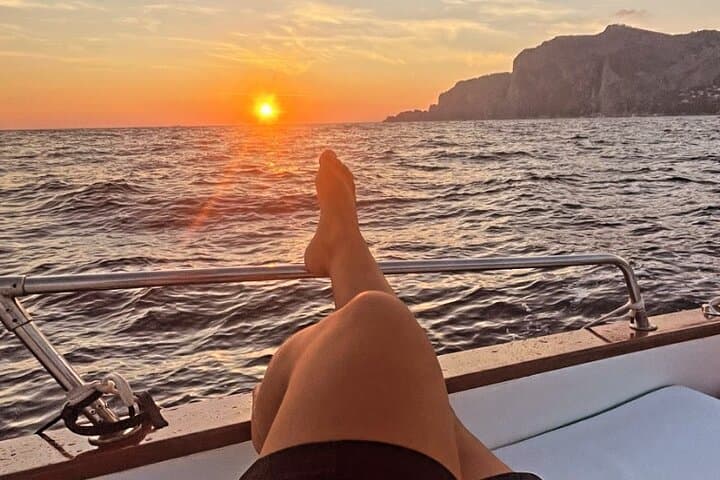 Sunset Sail Around Capri: 2-Hour Guided Aperitif Cruise to the Faraglioni photo 3