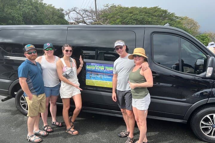 Private St. Thomas Sightseeing & Magens Bay Beach Tour photo 5