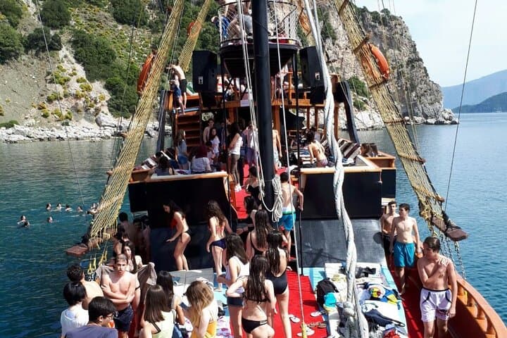 Marmaris Pirate Boat Trip: Blue-Flag Bays, Phosphorus Cave & BBQ Lunch photo 6