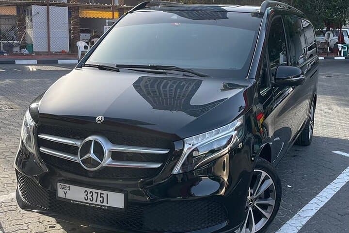 Dubai Luxury Private Airport Transfer — Mercedes Viano Door-to-Door Service