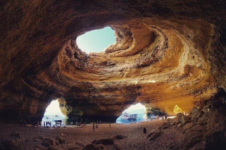 Benagil Kayak Tour: Hidden Beaches, Benagil Cave & Praia da Marinha in 2 Hours photo 5