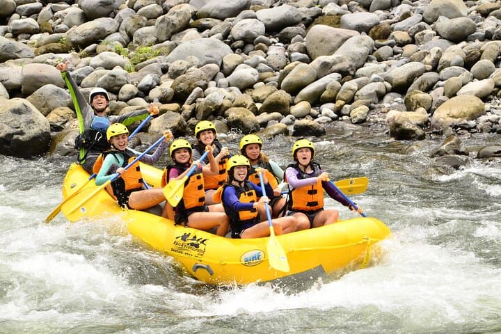 Half-Day Sarapiquí Rafting: Class III Rapids & Wildlife on the La Virgen River photo 3