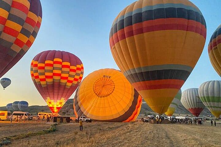 Cappadocia Hot Air Balloon Flight Over Göreme Fairy Chimneys photo 2