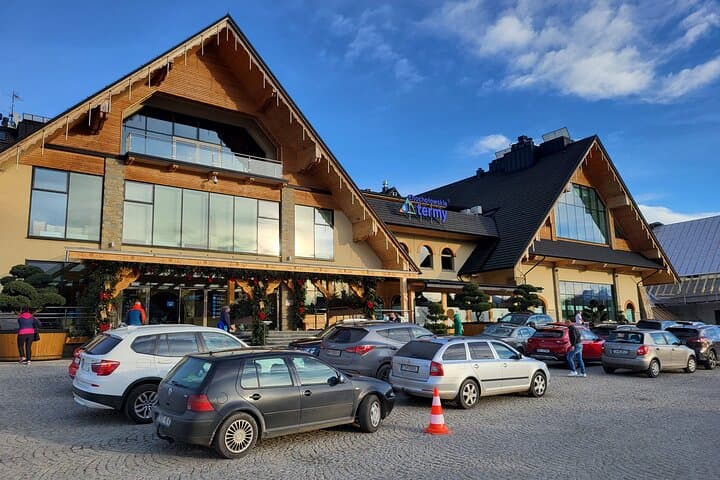 Zakopane Day Trip from Kraków — Tatra Views, Highland Culture & Thermal Baths