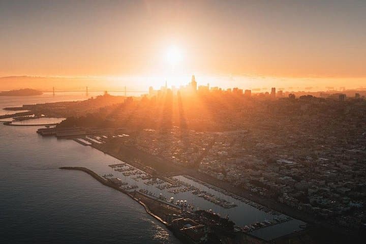 Private San Francisco Helicopter Tour — 60-Minute Aerial Flight Over the Bay photo 4