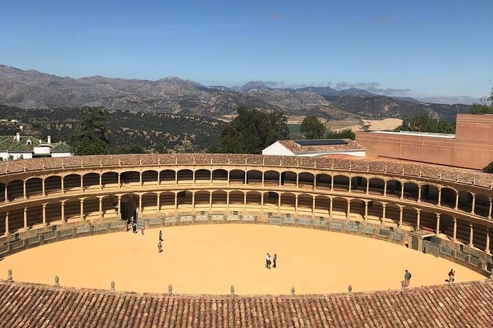 Private Guided Tours in Ronda: New Bridge, Bullring & Arab Baths photo 2