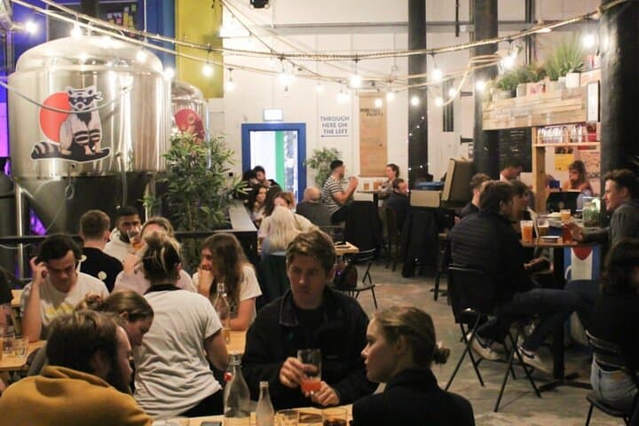 Brixton Craft Brewery Tour: Guided Beer Tasting with a Beer Sommelier