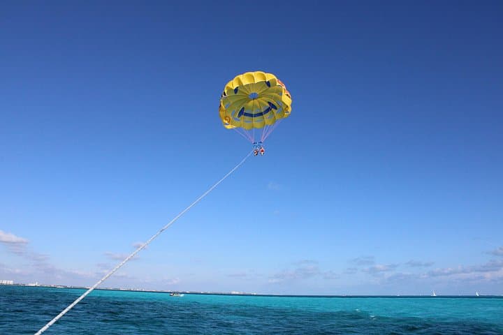 Cancun Parasailing and Snorkeling Combo — Soar 260 ft and Swim the Underwater Museum photo 3