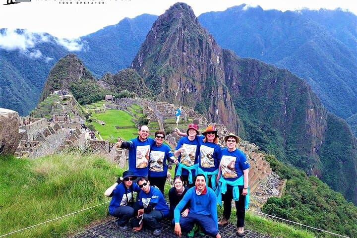 2-Day Machu Picchu Dome Tour: Hot Springs, Hydroelectric Hike & Guided Citadel Visit photo 2
