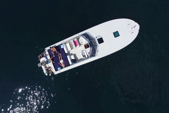 Capri Private Boat Tour from Sorrento: Full-Day Yacht Experience