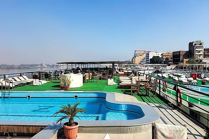 4-Day Luxor to Aswan Nile Cruise: Temples, Tombs & River Life photo 5