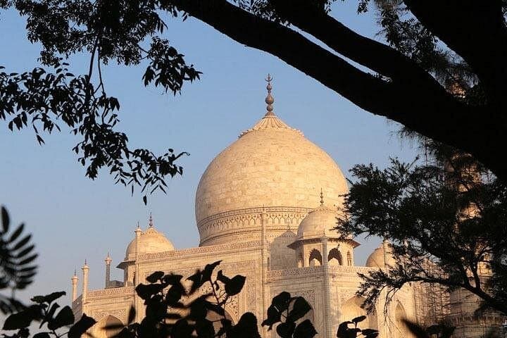 Private Sunrise Taj Mahal & Agra Day Tour from Delhi photo 2