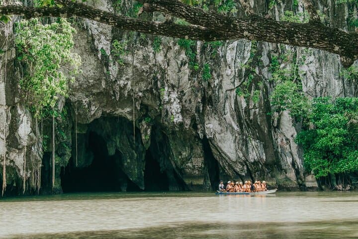 4-Day Puerto Princesa Getaway: Underground River, Honda Bay & Firefly Night Cruise photo 4