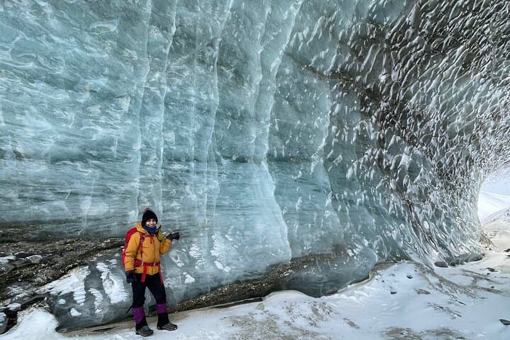 Castner Glacier Ice Cave Adventure — Day Trip from Fairbanks photo 6