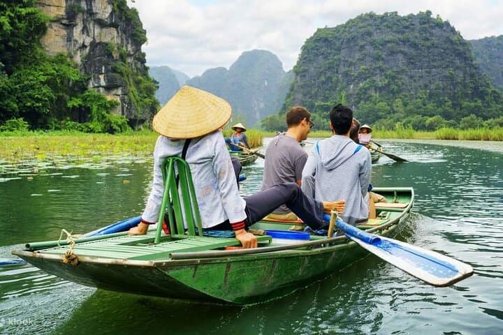 Private Ninh Binh Day Tour: Tam Coc, Bai Dinh & Bich Dong Highlights photo 4