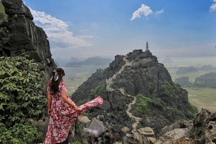 Private Ninh Binh Day Tour: Tam Coc, Bai Dinh & Bich Dong Highlights photo 3