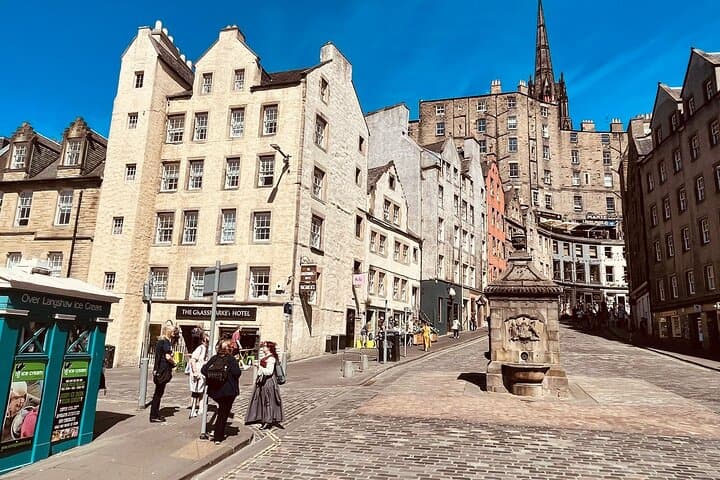Magical Walking Tour in Edinburgh: Witch Trials, Greyfriars & Potter Sites photo 5