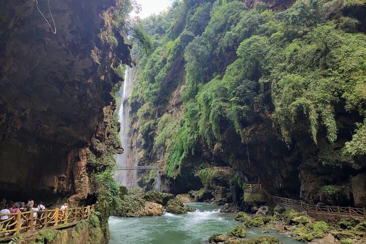 10-Day Guilin-to-Kunming Self-Guided Adventure — Li River, Terraces & Waterfalls photo 3