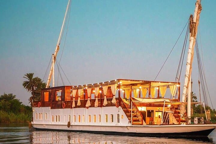 Private Dahabiya Cruise: 7-Night Luxor to Aswan Nile Experience