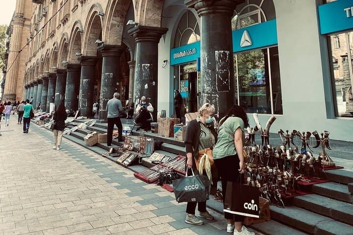 Photo Quest in Tbilisi: Historic Street Photography Adventure photo 6