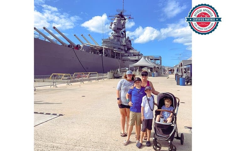 Pearl Harbor Remembered: USS Arizona & Missouri Guided Tour from Honolulu photo 5