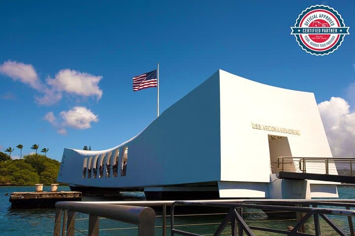 Half-Day Pearl Harbor & Historic Honolulu Tour from Waikiki photo 2