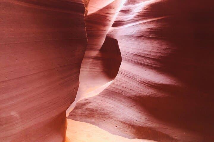 Antelope Canyon and Horseshoe Bend Day Trip from Las Vegas photo 3