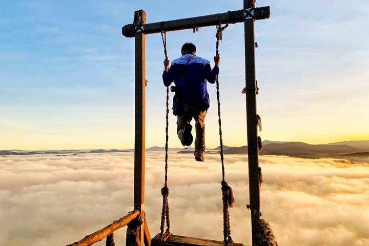 Cloud Hunting at Dawn in Da Lat: Sunrise, Cau Dat Tea Hill & Wind Turbines photo 4