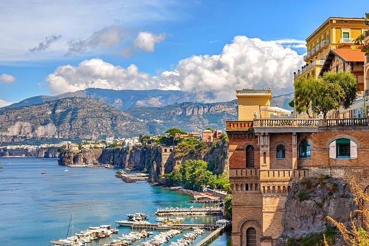 Amalfi Coast Boat Trip from Rome: Sorrento & Positano Day Tour photo 2
