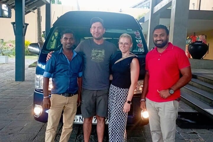 Day Trip to Ella: Nine Arch Bridge, Little Adams Peak & Elephant Transit Home photo 4