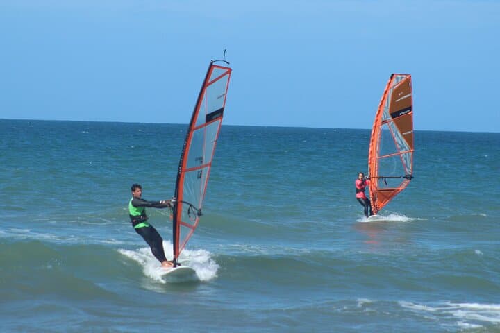 Lake Bracciano Windsurfing: 1-Hour Beginner Private Lesson photo 3