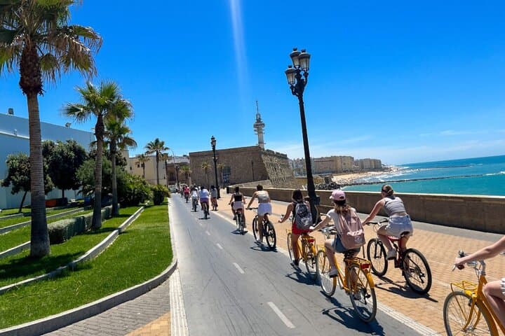 Cadiz Bike Tour: Small-Group Ride Through Europe’s Oldest City photo 3