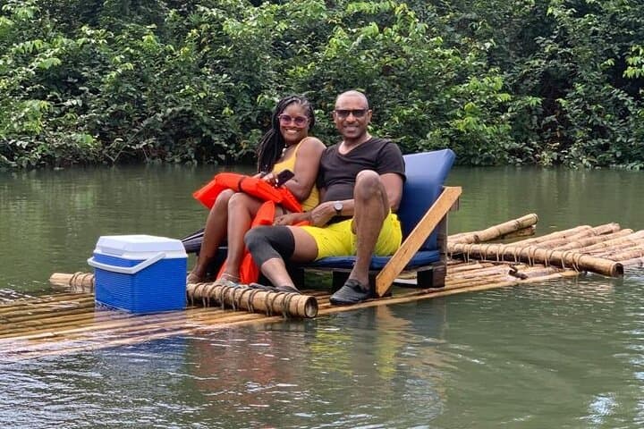 St. Lucia Bamboo Rafting on the Roseau River — Private 90-Minute Eco Cruise photo 2