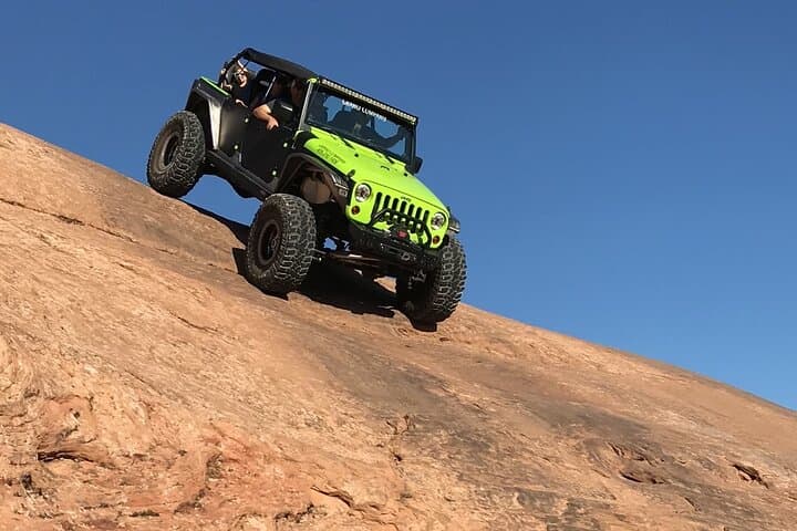 Conquer Moab’s Hell’s Revenge: The Ultimate 4x4 Jeep Adventure photo 6
