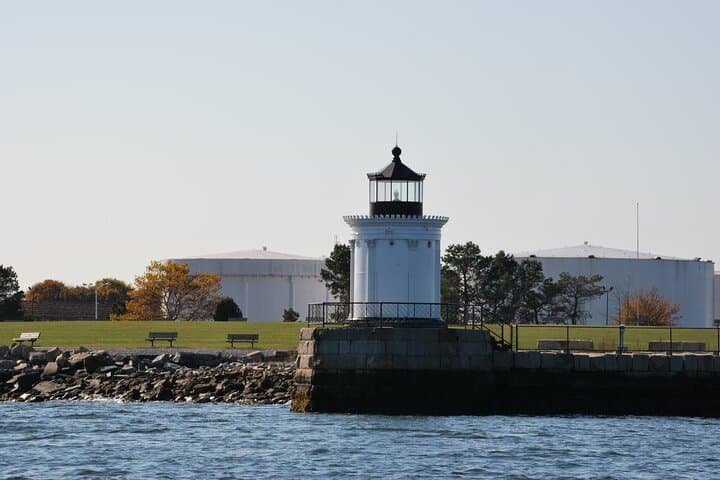 Casco Bay Lighthouse Cruise: Portland Harbor Light & Seal Watching photo 2
