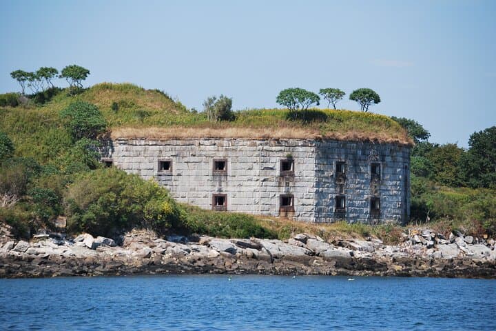 Casco Bay Lighthouse Cruise: Portland Harbor Light & Seal Watching photo 3