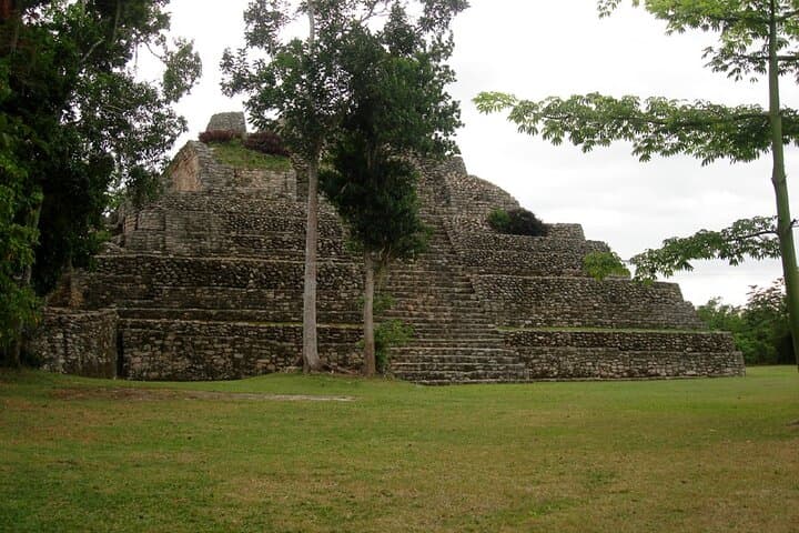 Private Tour to Chacchoben Mayan Temples & Mahahual Beach photo 2