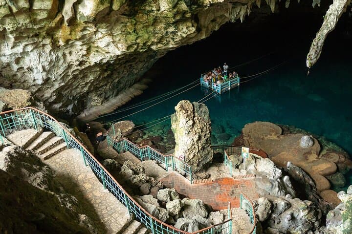 Santo Domingo Day Tour: Los Tres Ojos Caves, Colonial Zone & Local Lunch photo 3