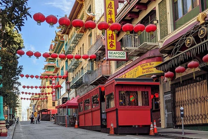 San Francisco Insider Tour: Neighborhoods, Views & Sausalito Lunch photo 3